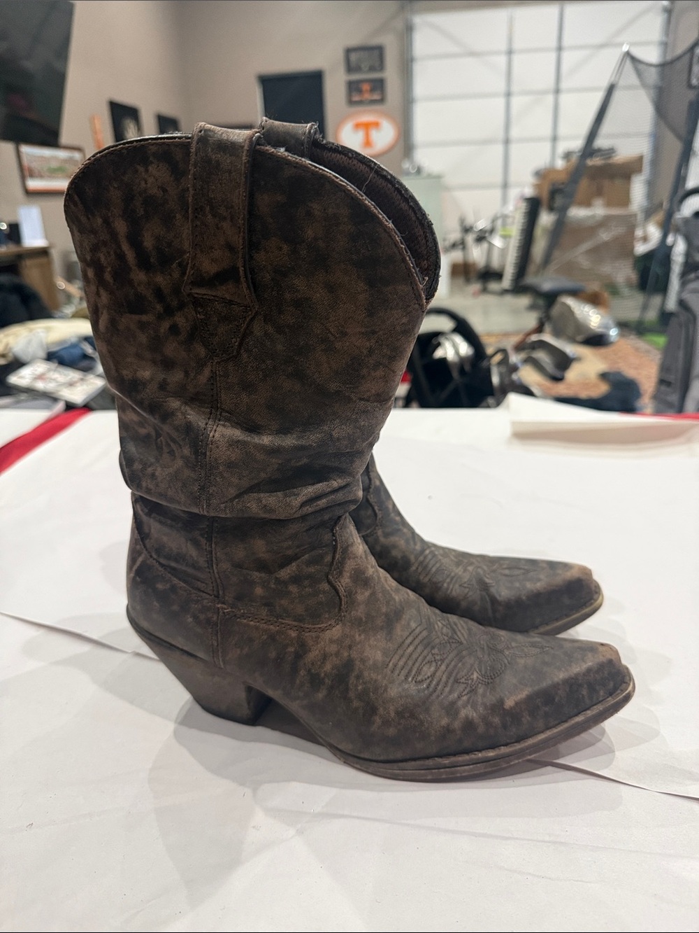Classic Women's Brown Distressed Western Cowboy Boots